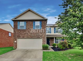 1039 Fulman Rd, Hendersonville, TN 37075