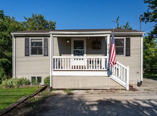 930 S Stuart Rd, Racine, WI 53406