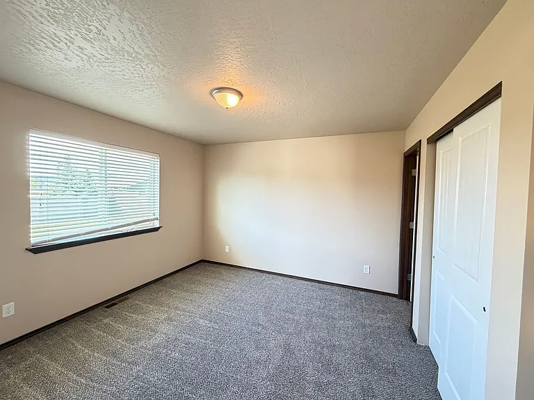 7808 W Kayak Ct — Photo 8