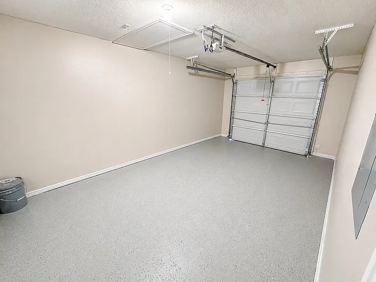 206 Dale Earnhardt Dr — Photo 17