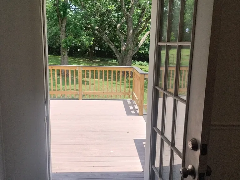 244 Sterling Rd — Photo 15