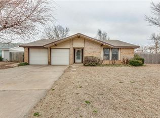 1087 Raintree Mansion, Yukon, OK 73099