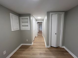 8 E South St, West Alexandria, OH 45381