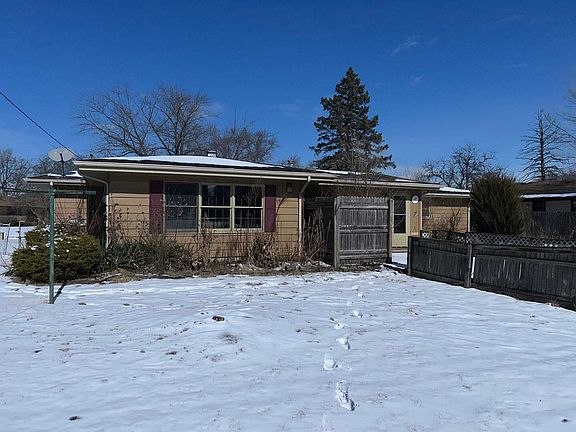 4th image of 2627 W 60th Dr