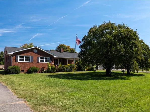 5131 Old Rural Hall Rd, Winston Salem, NC 27105