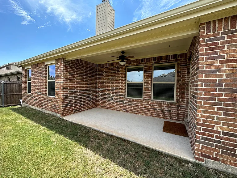 264 Oxford Dr — Photo 17