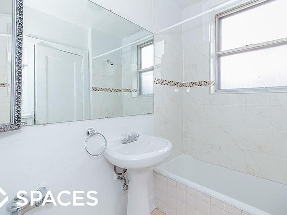 5th image of 941 W Carmen Ave #5O5