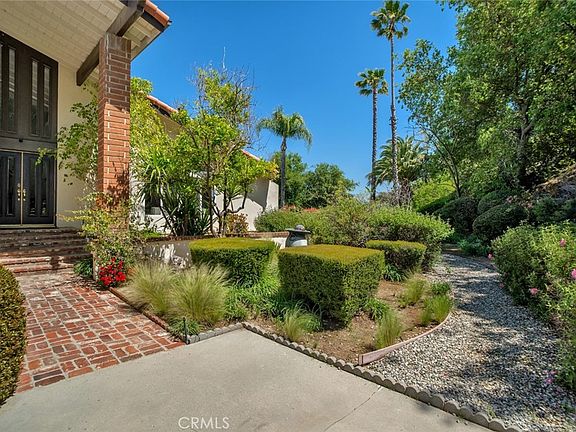 2nd image of 20138 Greenbriar Dr