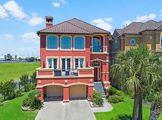 1002 Palm Cove Ct, Galveston, TX 77554