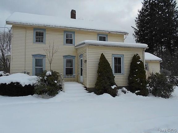 2nd image of 8935 Upper St