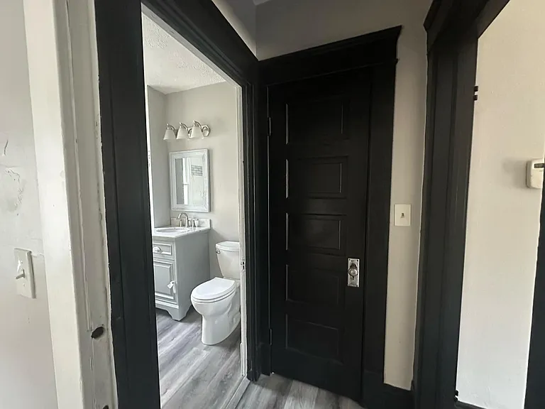 1466 Winchester Ave #U — Photo 17