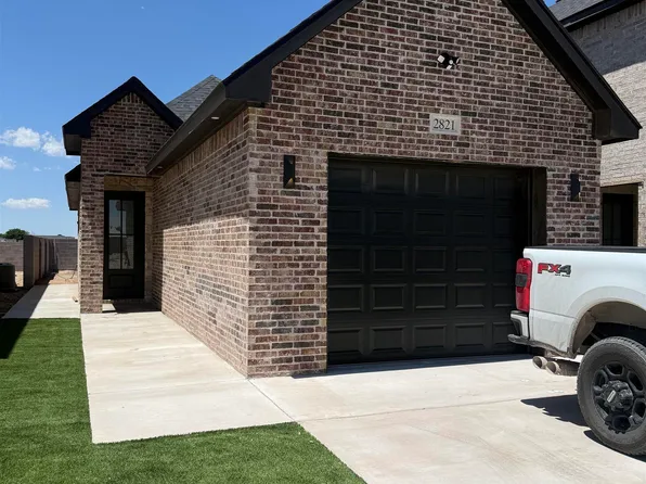 2821 N Platino Dr, Hobbs, NM 88240