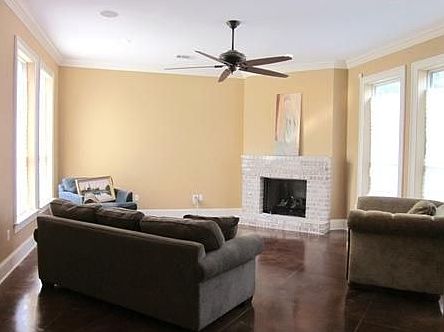 3rd image of 150 Metairie Ct