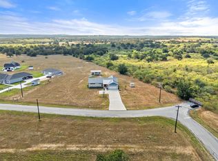111 Starlight Path, Red Rock, TX 78662