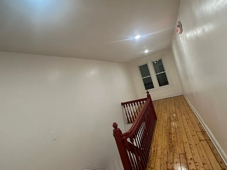 63 Whitmore St #1W — Photo 11