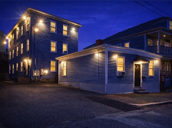 23 Whitehall St, Providence, RI 02909