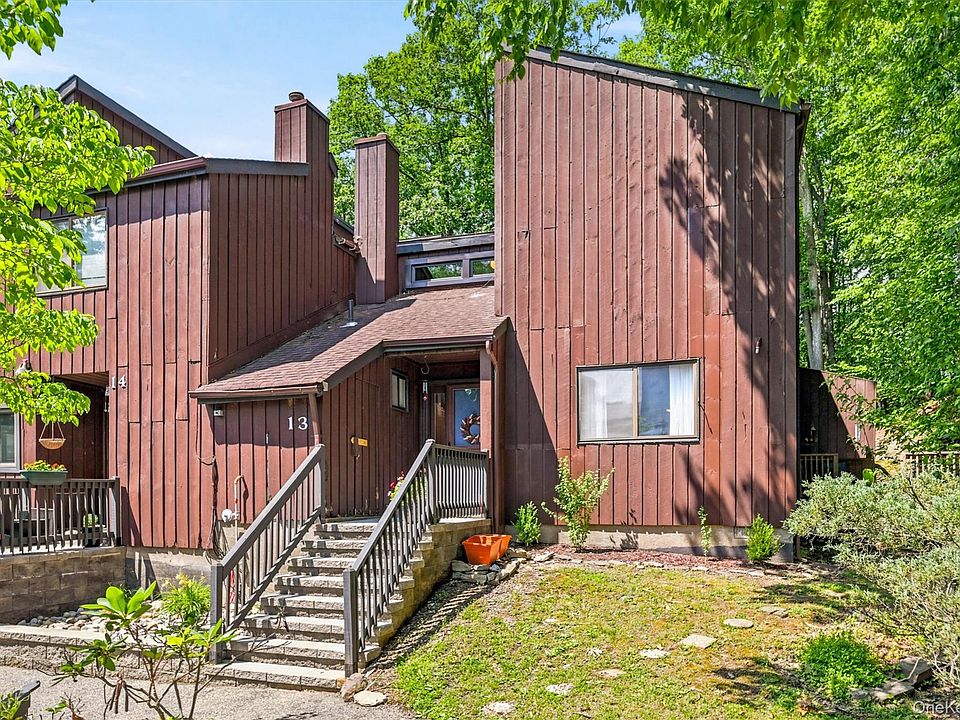 1st image of 13 Redwood Drive