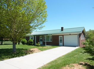 1575 Terrys Mill Rd, Meadows Of Dan, VA 24120