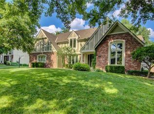 11207 Juniper Dr, Leawood, KS 66211