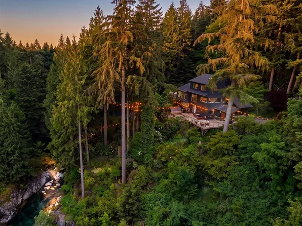 4440 Marion Rd, North Vancouver, BC V7K 2V2