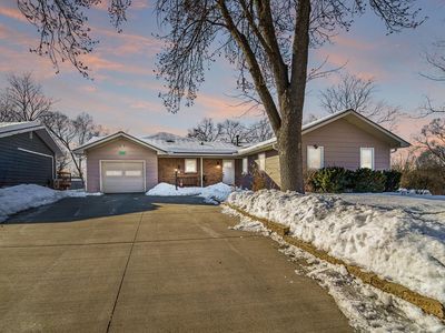 902 Saint Croix St N, Hudson, WI, 54016
