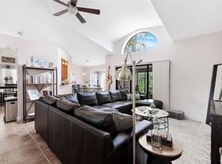 13095 Regent Cir, Fort Myers, FL 33966