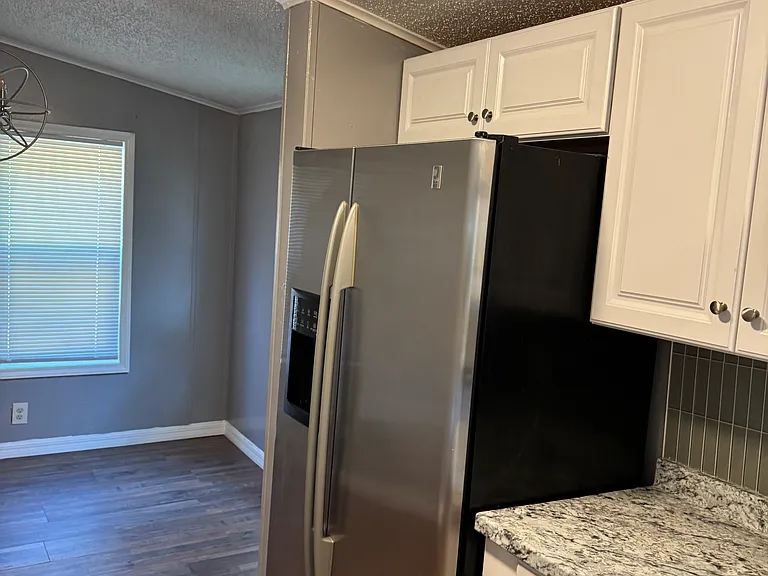 8743 Trilby Ave — Photo 5