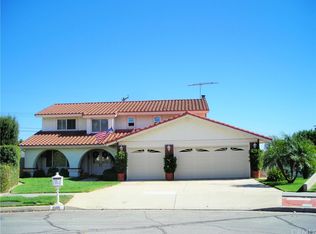 886 W Gina Ct, Upland, CA 91784