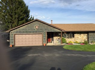 1722 Farm To Market Rd, Endwell, NY 13760