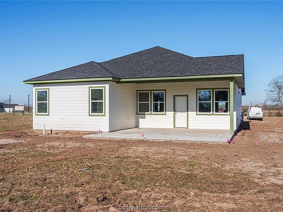4th image of 5046 County Road 128
