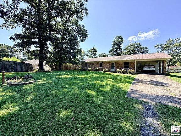 2nd image of 410 Cummings Ln