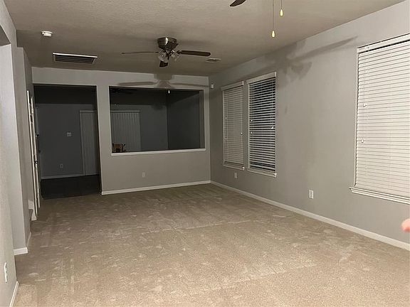 4th image of 13039 Stratford Skies Ln