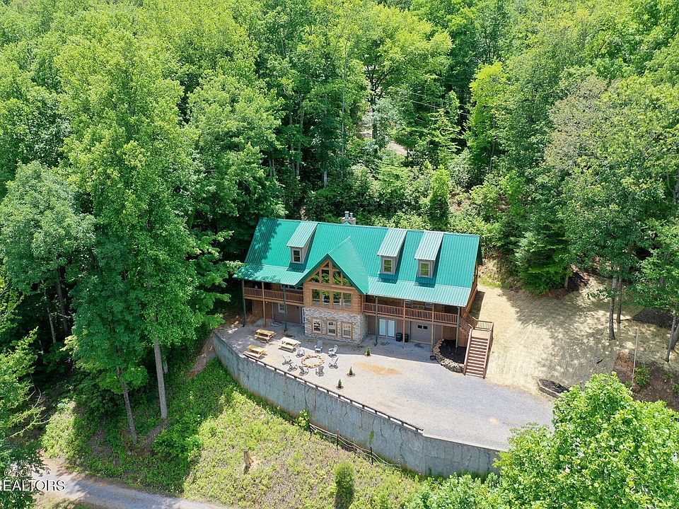 1st image of 985 Old Cades Cove Rd