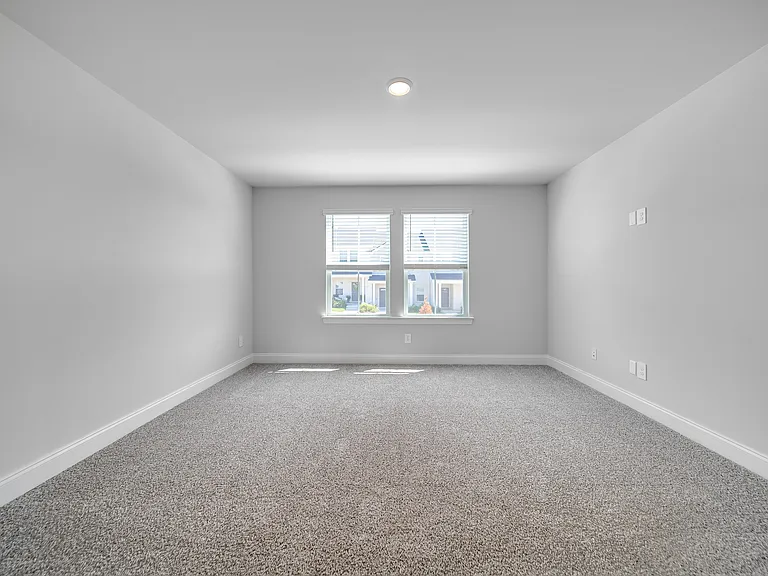204 Douglas Bend Rd #404 — Photo 25