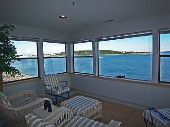 3rd image of 651 SE Bayshore Dr Unit D301