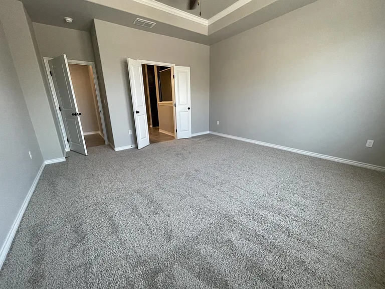 8022 Calma St — Photo 9