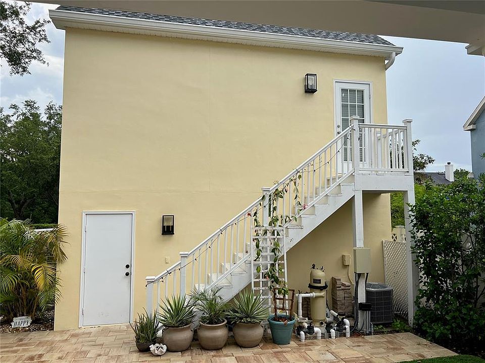1st image of 620 Nadina Pl #B