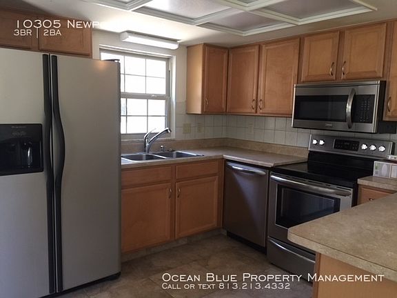 5th image of 10305 Newport Cir