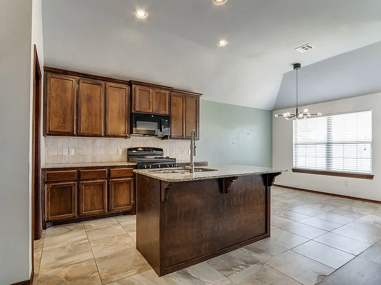 1174 Misty Ln NW — Photo 14
