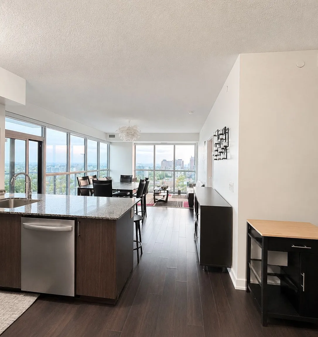 1603 Eglinton Ave W — Photo 3