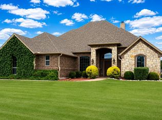 162 Ellis Spring Dr, Weatherford, TX 76085