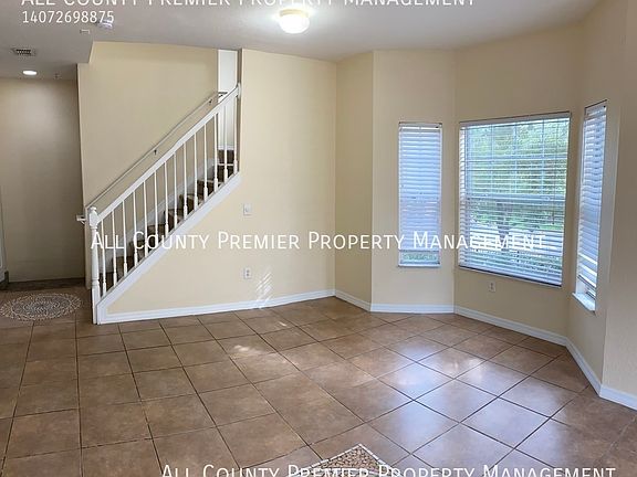 3rd image of 2460 Grand Central Pkwy APT 8