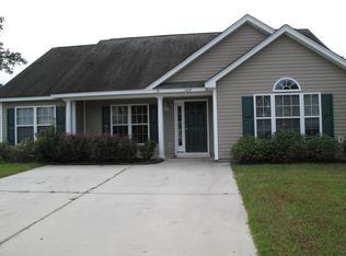 100 Wintergreen Dr, Beaufort, SC 29906