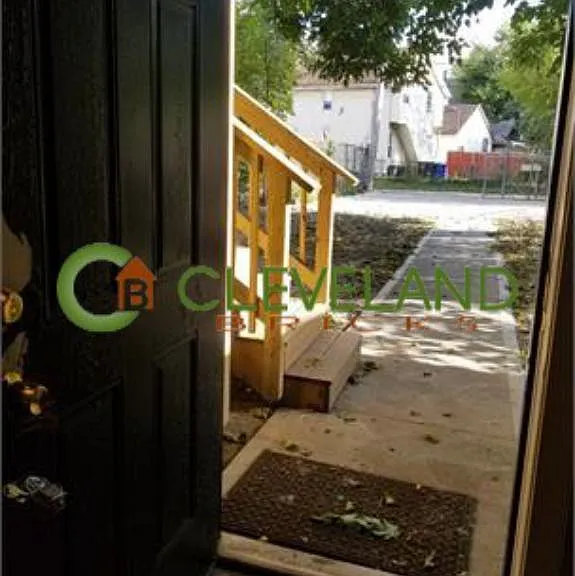 4437 Lorain Ave #DOWN — Photo 19