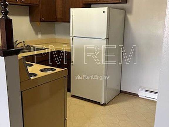 2nd image of 1560 20th St APT 9