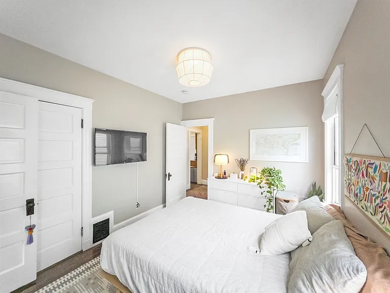 41 Child St #3 — Photo 17