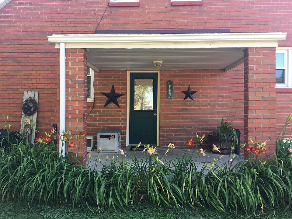 1st image of 108 E 14th St