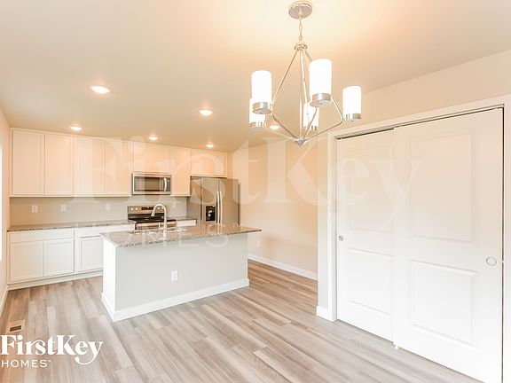 5th image of 10645 Luneth Dr