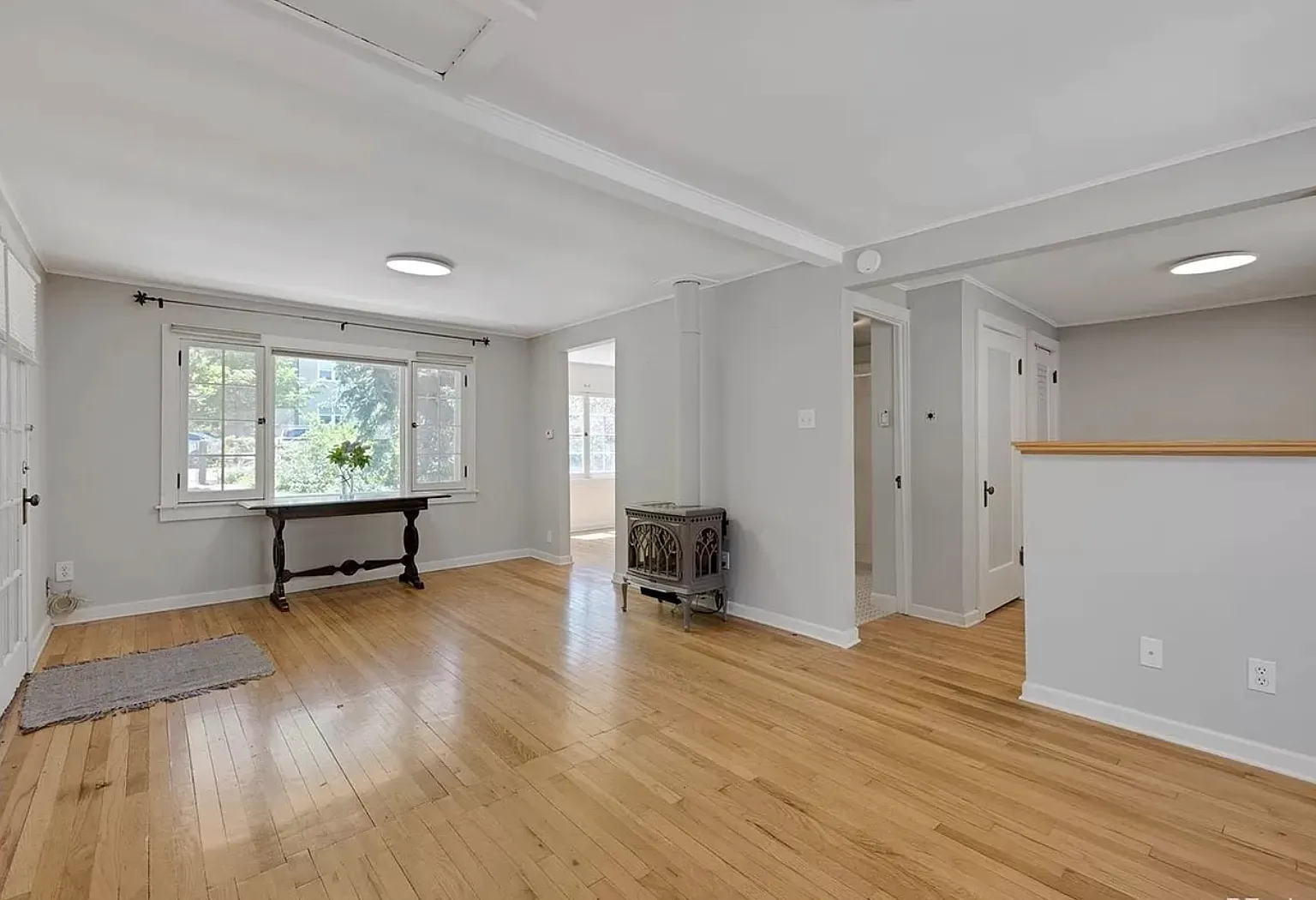 Studio, 583 sqft, $1,650 — Photo 2