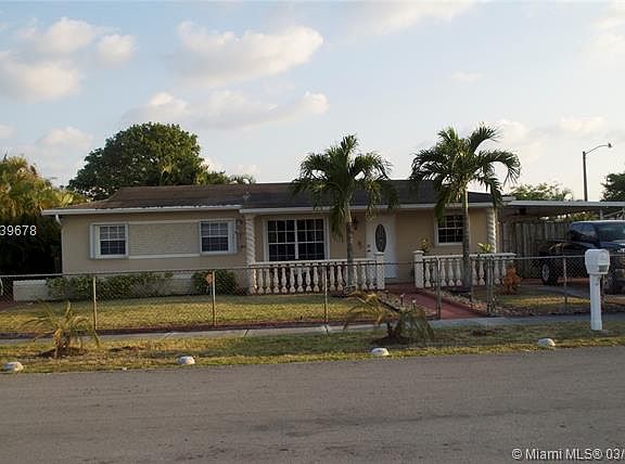 3rd image of 4420 NW 195th St